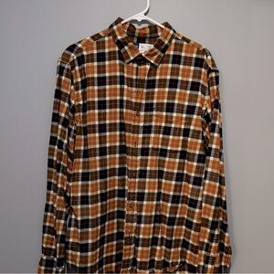 Old Navy Men’s Flannel Button Down with Coordinating Undershirt